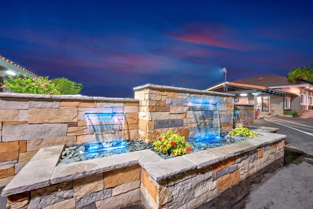 Traveler'S Inn Williams, Ca Modern Renovated Hotel Dış mekan fotoğraf