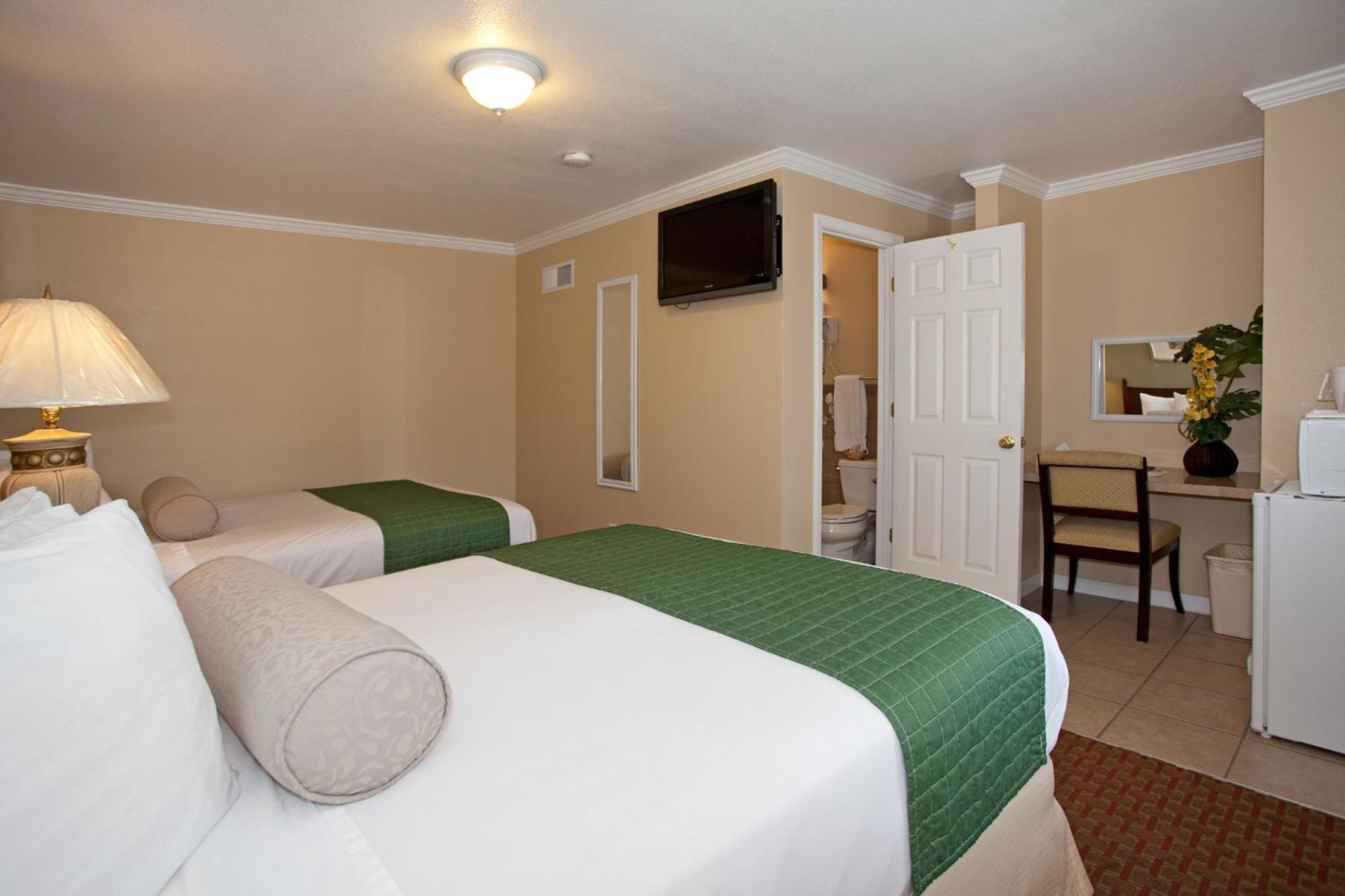 Traveler'S Inn Williams, Ca Modern Renovated Hotel Dış mekan fotoğraf